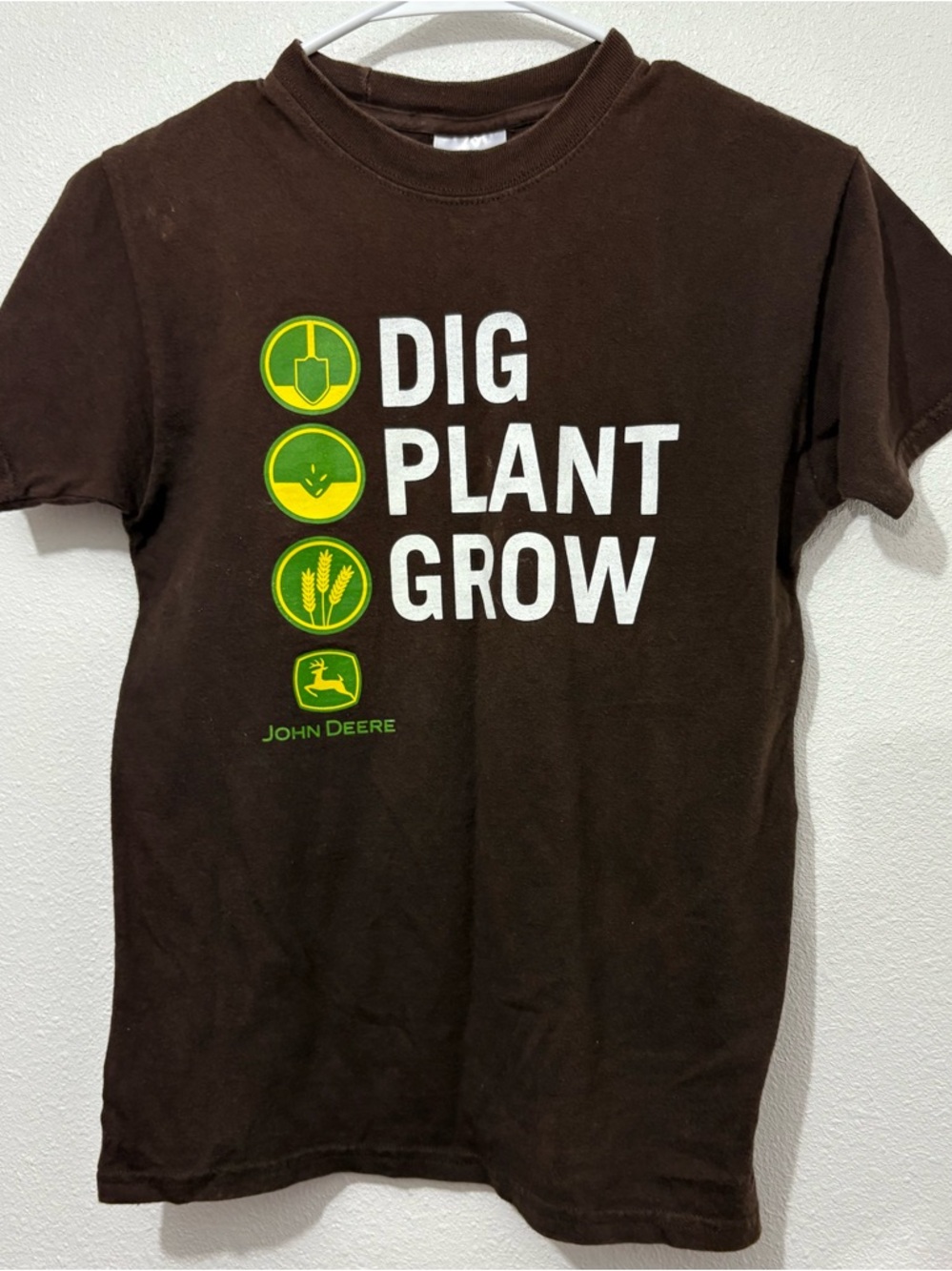 Dig Plant Grow John Deere Unisex Brown Short Sleeve T-shirt Medium 10-12